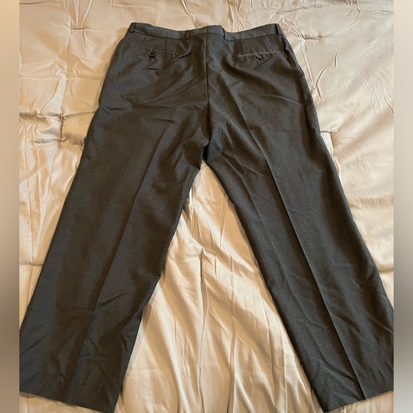Men’s Hugo Boss charcoal dress pants 40R - Picture 4 of 4